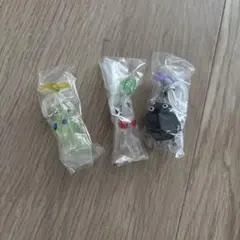 ピクミン めじるしアクセサリー　岩ヒカリ白3点セット