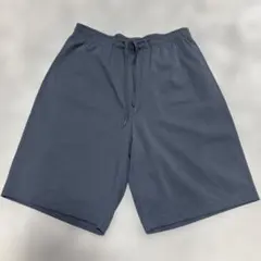 UNIQLO U ショートパンツ ネイビー　 Lサイズ