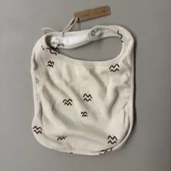 ススコシ　スタイ　よだれかけ