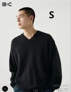 ユニクロC リラックスVネックセーター　Sサイズ