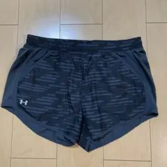 お値下げ！　美品　Under Armour スポーツショーツ 黒 レディースL