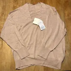 新品タグ付け未使用　ニット　シルク