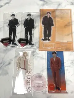 【匿名配送】SEVENTEEN エスクプス アクスタセットのサムネイル