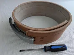 ドミニオンストレングストレーニング製　革製レバーアクションベルト（数回使用） ドミニオンストレングストレーニング 革製レバーアクションベルト SM