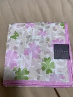 CELINE 花柄ハンカチ ピンク グリーン