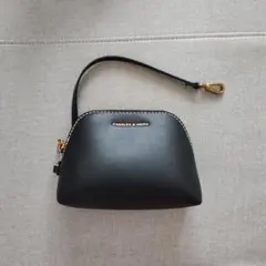 CHARLES & KEITH ポーチ ブラック未使用品のサムネイル