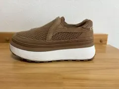 箱付き　UGG ブラウン スリッポンスニーカー
