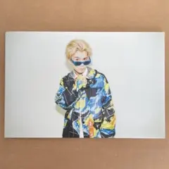 Item thumbnail for item ae3dd6d5-5bb4-4d76-90b1-6febc6d5adb7