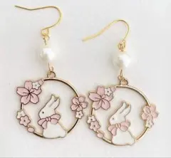 お花見うさぎ 桜のピアス ウサギのピアス