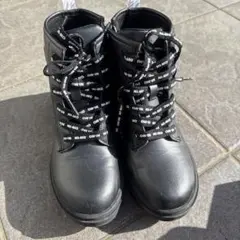 Item thumbnail for item 1bda1c7e-94c8-497c-aa0c-0734f018c6d8