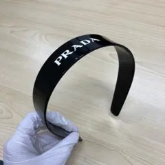 PRADA ベルベット カチューシャ ブラック - メルカリ