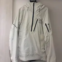 AK バートン　2Lジャケット ホワイト　ゴアテックス