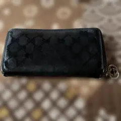 グッチ　GUCCI ブラック GGパターン 長財布　ラウンドファスナー