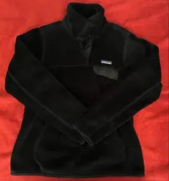 patagonia 黒 フリースジャケット スナップt