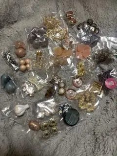 Item thumbnail for item b0bbd3c3-4dfc-4972-9438-78138ee04b83