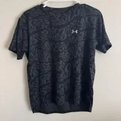 UNDER ARMOUR Tシャツ　Mサイズ