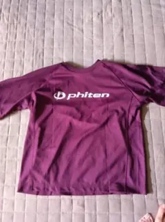 phiten Tシャツ 紫