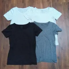 【4枚セット】ユニクロ　UNIQLO 半袖 ヒートテック 　130cm