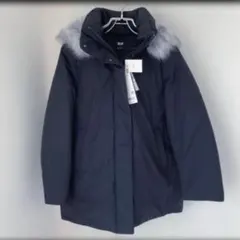 新品　UNIQLO ブラック　ダウンジャケット Sサイズ シルバーのファー付き