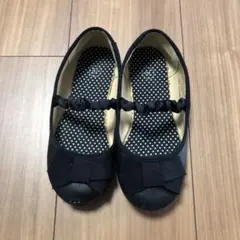 GU フォーマルシューズ　黒　リボン　19cmのサムネイル
