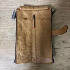 Item thumbnail for item 9b75e6d5-f15b-4fde-8ada-4e21140fad7e