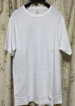 【最終値下げ】バトナー エッセンシャルシームレスインナーTシャツ サイズ3のサムネイル