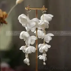大ぶりお花フラワー白ロングイヤリングブライダル結婚式ウェディングアクセサリーm