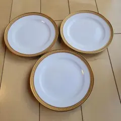 大倉陶園①クラウン　エンボス　ケーキ皿　プレート6枚 大倉陶園①クラウン エンボス ケーキ皿 プレート6枚