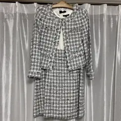 Any FAM レディースフォーマルスーツ（コサージュ2個付き）