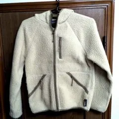 Polartecのボアジャケット