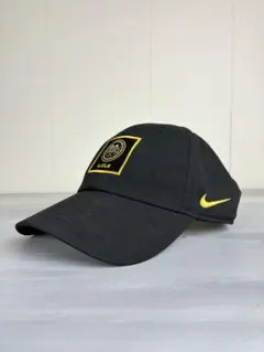 NIKE レブロンキャップ　ナイキ キャップ ブラック イエロー ロゴ刺繍