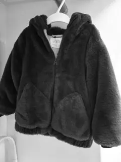 ZARA ファージャケット