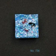 《No. 736》帯留め＊泳ぐ金魚ー13＊水面(ブローチ・ピンバッチ)