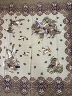 ヴィンテージ 大判スカーフ 正方形 118cm 水鳥柄 紫×ベージュ系 タグなし