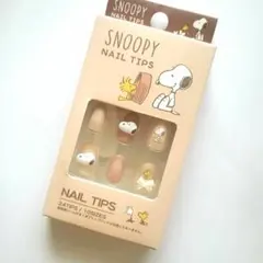 ネイルチップ　スヌーピー