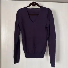 【美品】UNIQLO エキストラファインメリノウール 紫色 VネックセーターS