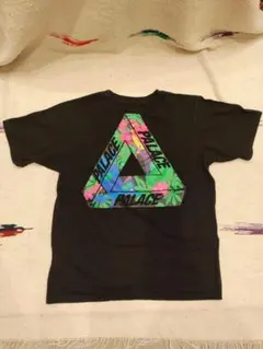 PALACE Tri-Ferg Tシャツ ブラックのサムネイル