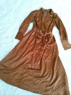 YECCA VECCA　イェッカヴェッカ　サテン生地　ロングワンピース　Ｆ