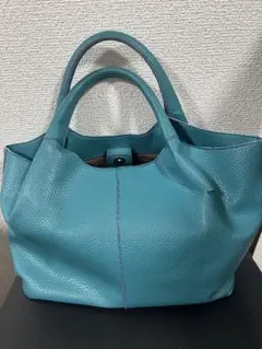 ターコイズ ハンドバッグ 外ポケット付き
