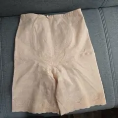 2026年最新】シャルレ ガードル82サイズの人気アイテム - メルカリ