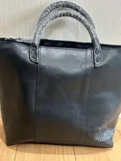 髭バッグ　トート　ブラック