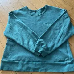 マーキーズ　ターコイズ刺繍ロゴトレーナー