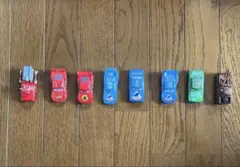 トミカ　アニメ「カーズ」のミニカーセット ライトニング・マックィーン 他