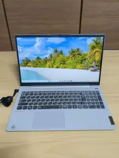 IdeaPad 5 Corei3・4GBメモリ・128GBSSD 15IIL05
