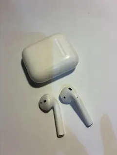 ジャンク品】Apple AirPods 本体（ラッキー様専用） - メルカリ