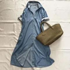 美品☆マドモアゼルノンノン　デニムワンピース　ロング丈　半袖　シャツワンピースのサムネイル