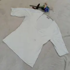 ホワイト Vネック Tシャツ orsayのサムネイル