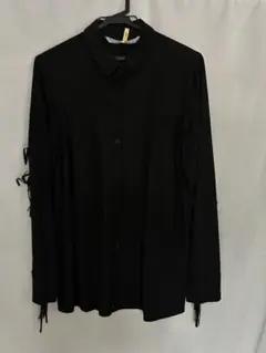 ZARA 真っ黒フリンジシャツ