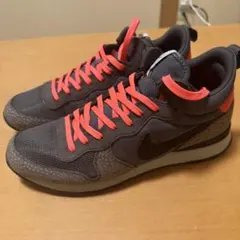 Nike スニーカー グレー/オレンジ