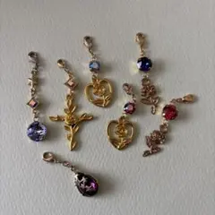 スワロフスキー　ハンドメイド　チャーム
